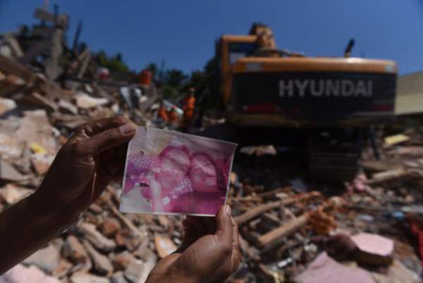 Thảm họa động đất tại Indonesia: Số người chết tăng lên 380 3
