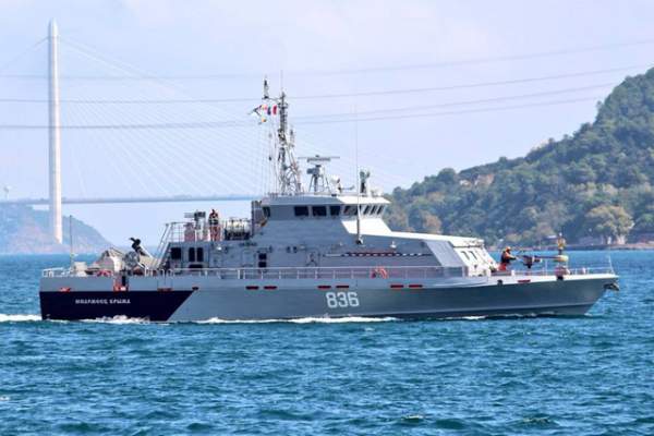 Hải quân Nga điều hàng loạt tàu tiếp viện cho quân đội Syria 2