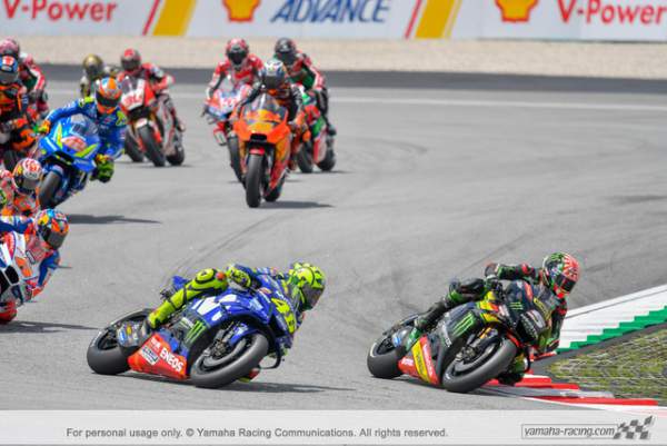 Marquez thắng dễ tại Sepang, Repsol Honda Team là đội đua vô địch MotoGP 2018 2