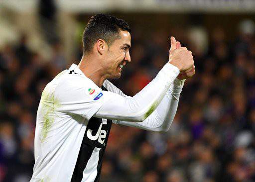 Fiorentina 0-3 Juventus: C.Ronaldo ghi bàn thứ 10 4
