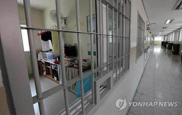 Khi tội phạm “tóc bạc” ở Hàn Quốc sợ được phóng thích