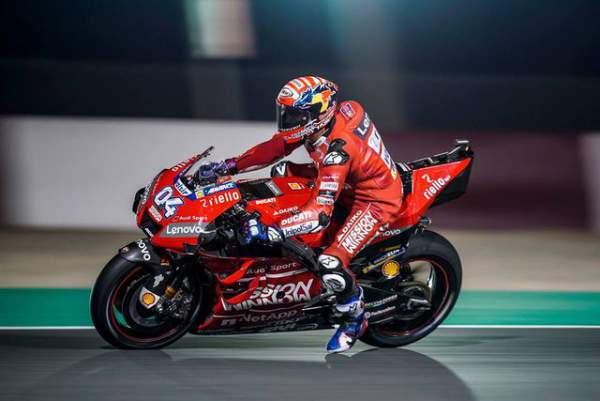 Đội đua Ducati bị kiện vì thiết bị mới lắp trên xe 2