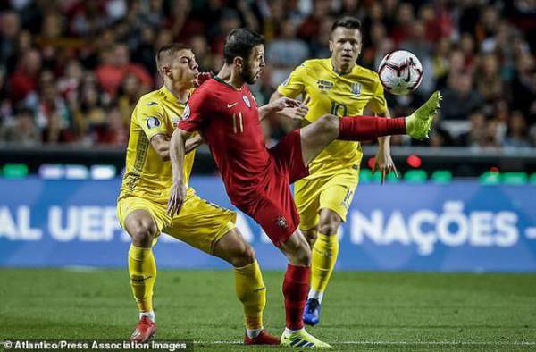 C.Ronaldo gây thất vọng, Bồ Đào Nha chia điểm với Ukraine 5
