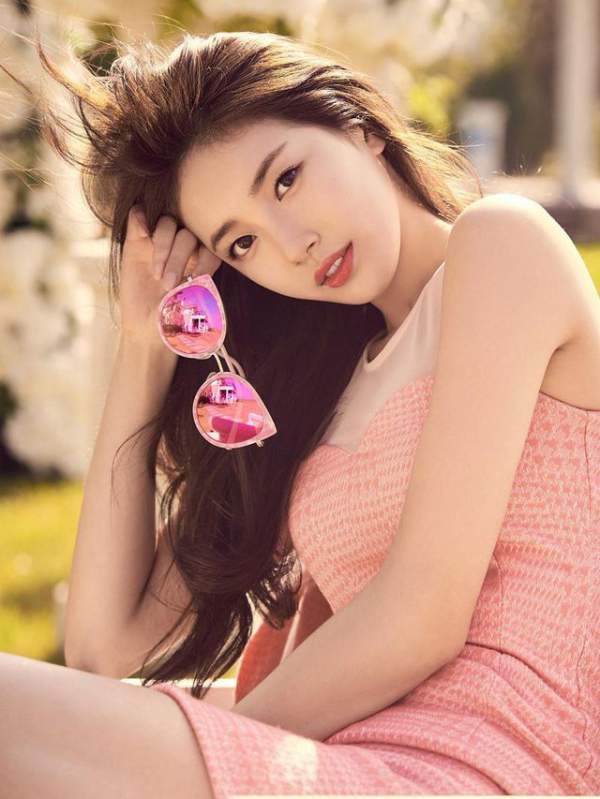 Suzy chia tay tập đoàn JYP Entertainment sau 9 năm gắn bó