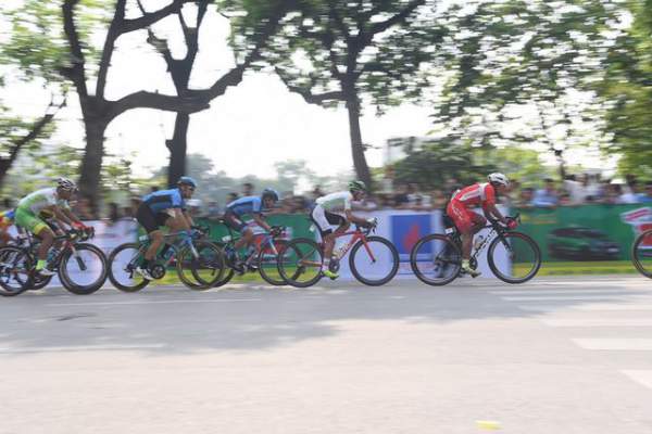 Quàng Văn Cường đoạt áo vàng chặng 1, Cuộc đua xe đạp "Về Điện Biên Phủ-2019, Cúp Báo Quân đội nhân dân" 2