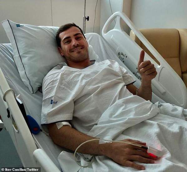Iker Casillas nhập viện khẩn cấp do đau tim 2
