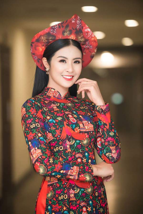 Hoa hậu Ngọc Hân bất ngờ mặc áo tắm khoe body sau nhiều năm đăng quang 10