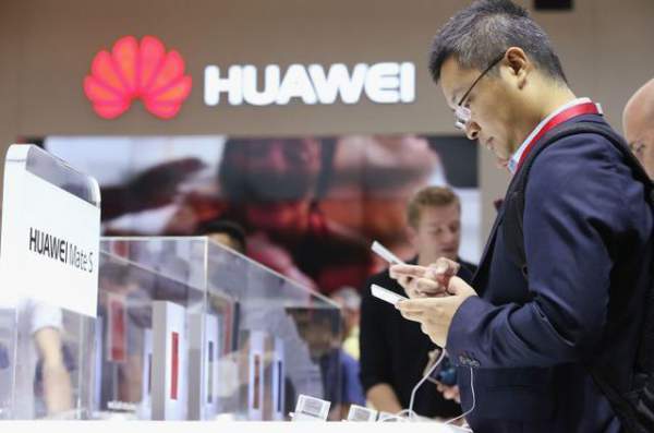 Nhà sáng lập Huawei: "Mỹ đang đánh giá quá thấp Huawei" 2