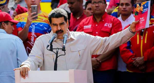 Tổng thống Venezuela kêu gọi quốc hội bầu cử sớm