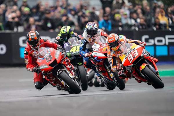 Chặng 5 MotoGP: Marc Marquez thắng nhẹ nhàng tại Le Mans 2