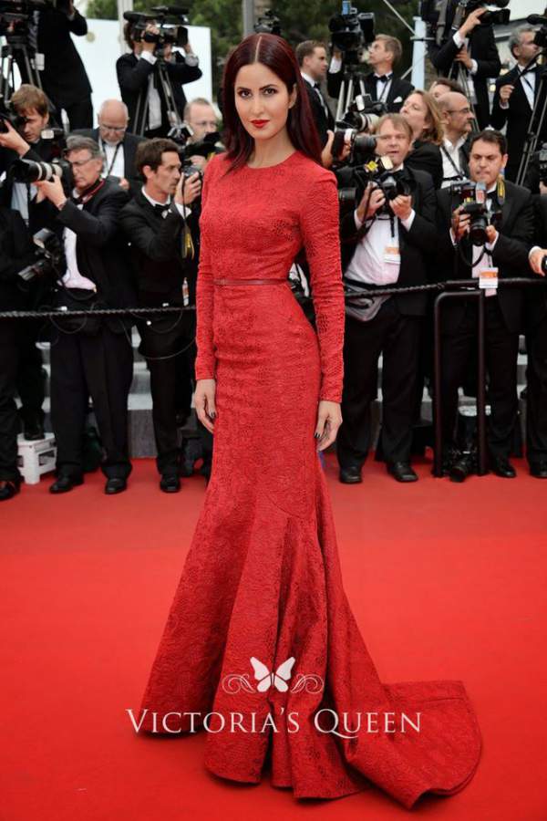 Khi người đẹp chuộng váy đỏ tại Cannes 16