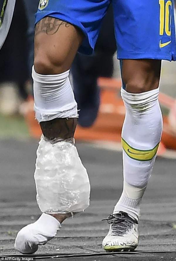 Neymar bật khóc sau khi lỡ hẹn với Copa America 2019 5