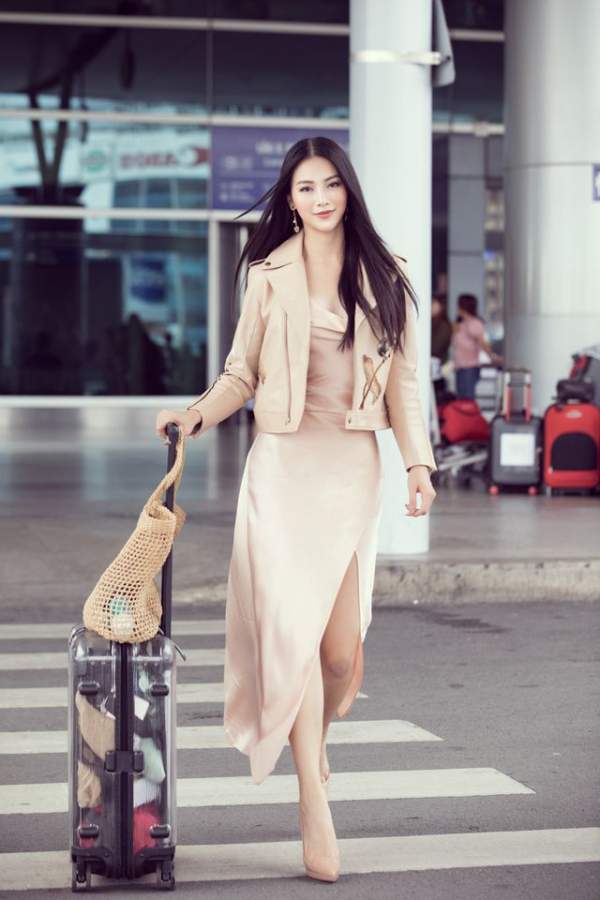 Hoa hậu Phương Khánh đến đảo quốc sư tử làm giám khảo Miss Earth  Singapore 2019