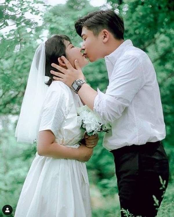 17 tuổi, con gái nữ diễn viên Choi Ji Shil khoe ảnh cưới 2