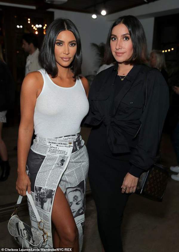 Kim Kardashian trẻ trung với tóc ngắn