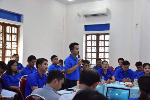 Hà Tĩnh: Hơn 1.400 tình nguyện viên hỗ trợ thí sinh trong kỳ thi