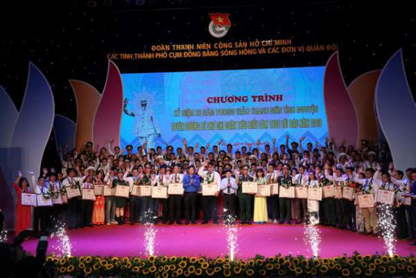 Hà Nội: 129 thanh niên ưu tú dự Liên hoan Bí thư chi đoàn tiên tiến làm theo lời Bác
