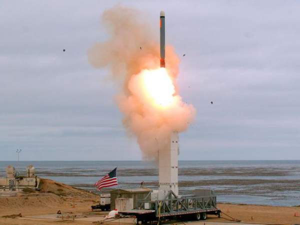 Mỹ thử tên lửa sau INF - “Phát súng khởi đầu” cho cuộc chạy đua vũ trang