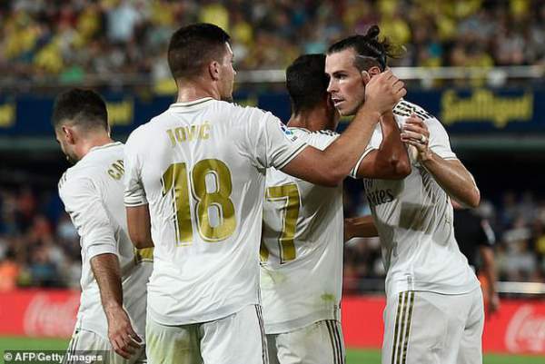 Villarreal 2-2 Real Madrid: Bale lập cú đúp và nhận… thẻ đỏ 7