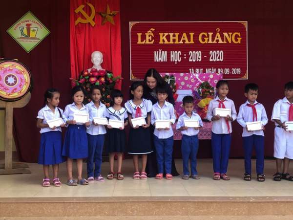 Ngày khai trường nhiều ý nghĩa của học sinh miền núi Quảng Trị