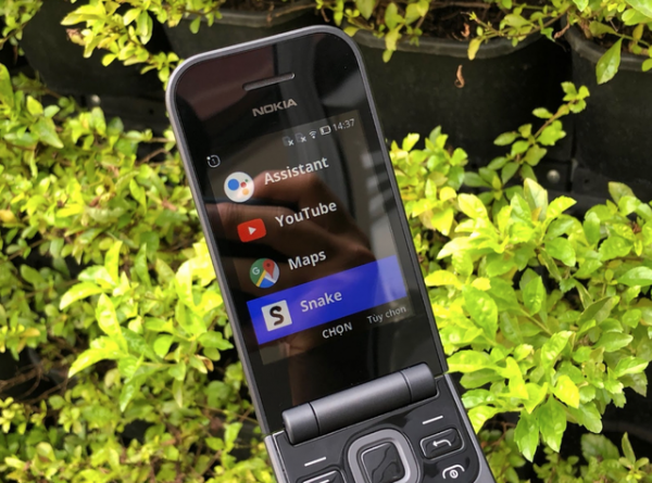Điện thoại nắp gập đầu tiên của Nokia bán tại Việt Nam, giá 1,9 triệu đồng 3