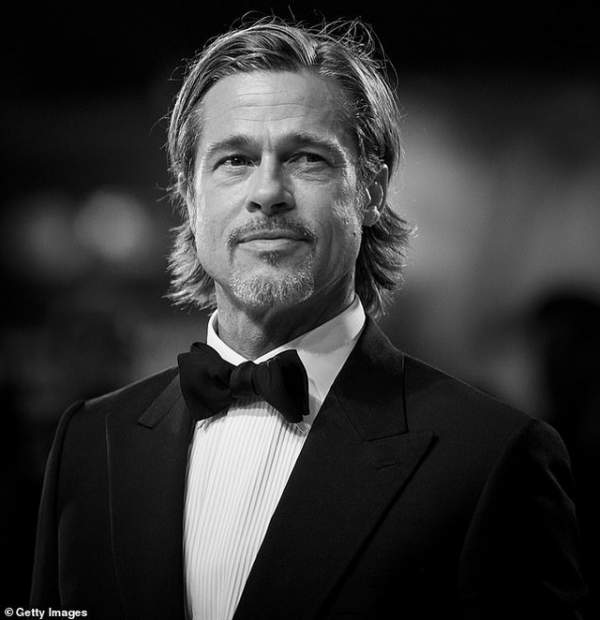 Brad Pitt thừa nhận trải qua “đau đớn, nuối tiếc, mất mát” sau khi chia tay Angelina Jolie