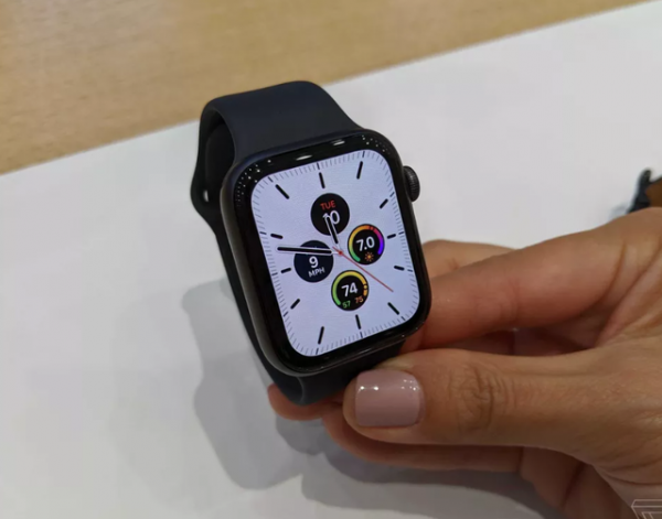 Apple Watch Series 5 chính thức ra mắt, "khai tử" Series 4 2