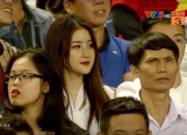 Nữ CĐV hot nhất trận U23 Việt Nam “hạ gục” Thái Lan giờ ra sao?