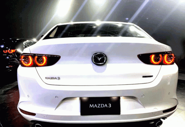 Mazda3 thế hệ thứ 4 ra mắt tại Thái Lan, giá tương đương từ 730 triệu đồng