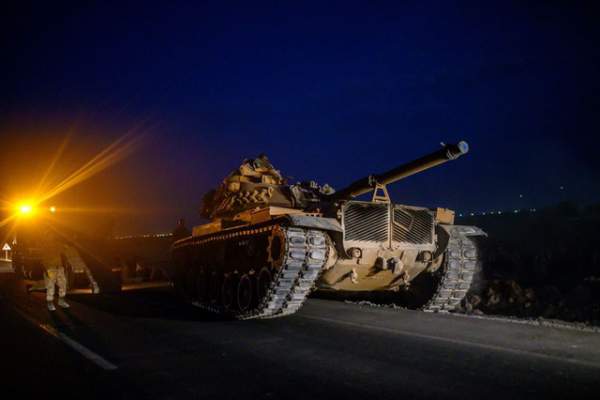 Thổ Nhĩ Kỳ "động binh", chuẩn bị tiến vào bắc Syria