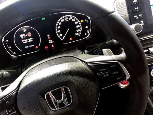 Tiếp tục được nhập khẩu từ Thái Lan, Honda Accord mới có giá từ 1,319 tỉ đồng 13