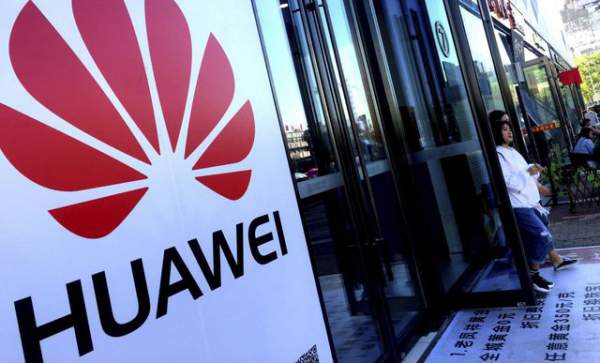 Mỹ cấm vận, Huawei vẫn bán điện thoại tốt hơn năm ngoái 1