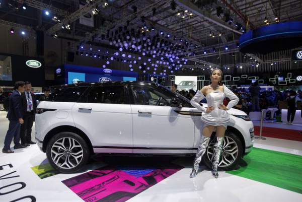 Land Rover có nhà phân phối mới, chính thức giới thiệu Evoque thế hệ thứ 2 2