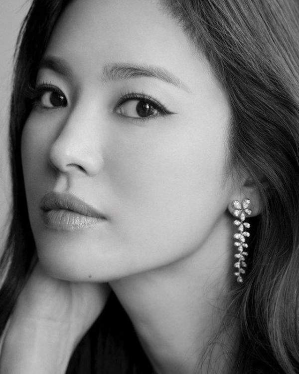 Cuộc vực dậy sau ly hôn đầy ấn tượng của Song Hye Kyo