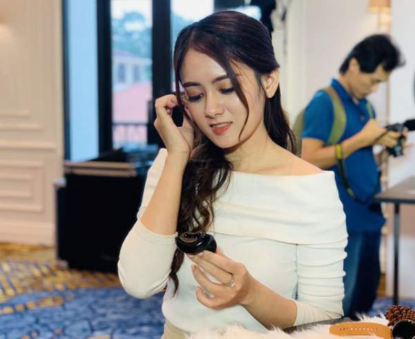 Huawei giới thiệu tai nghe FreeBuds 3 chống ồn tự động, giá 4,3 triệu đồng 4