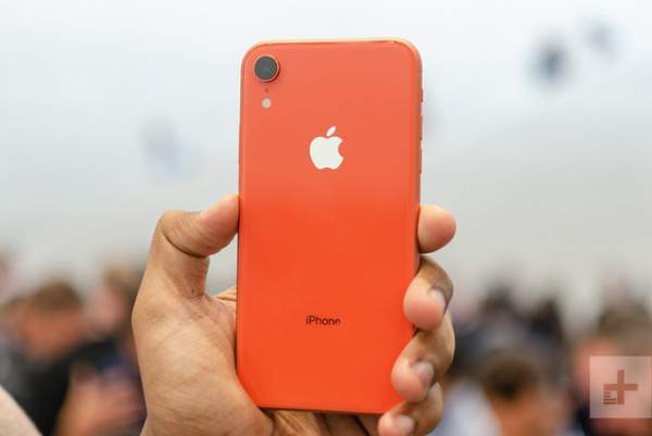Các nhà bán lẻ ngừng bán iPhone XR tại Việt Nam vì ế ẩm