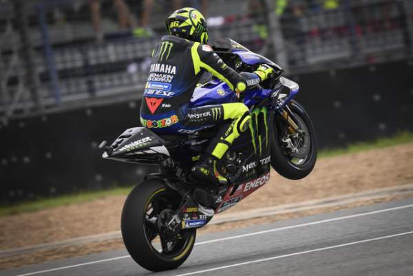 Chặng 15 MotoGP 2019: Marquez thắng ấn tượng trước Quartararo để vô địch thế giới 10