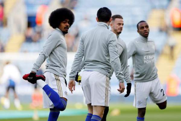 Leicester 2-2 Chelsea: Cú đúp của Rudiger "cứu" đội khách 14
