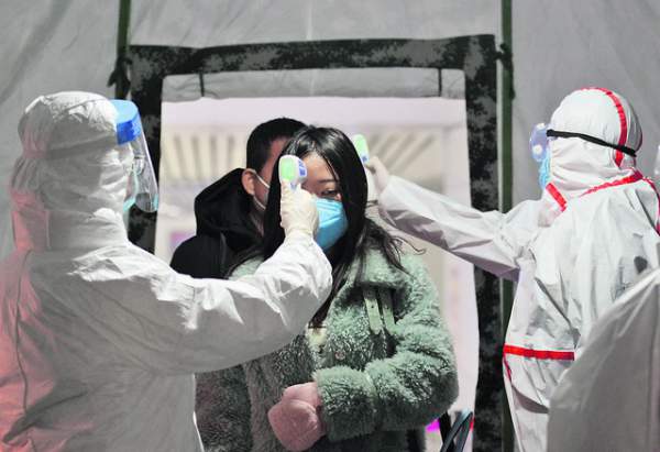 Bác sĩ Trung Quốc đầu tiên cảnh báo về virus corona khi mầm bệnh âm thầm lây lan 3