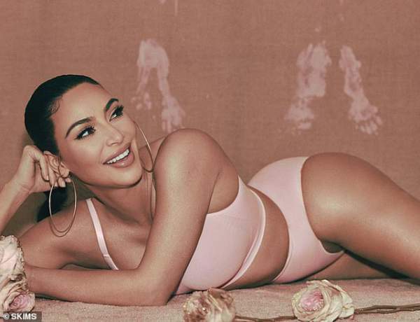 Kim Kardashian khoe dáng khỏe khoắn với trang phục thể thao 6