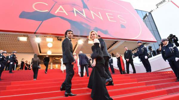 Cannes 2020: Vẫn tổ chức, dù có lệnh cấm sự kiện tập trung hơn 1.000 người