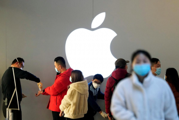 Mở lại nhà máy, Apple vẫn lo không bán được iPhone 2