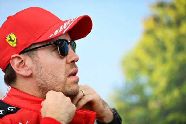 Vettel sẽ rời đội đua Ferrari sau mùa giải năm nay
