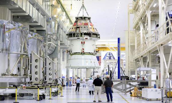 Tàu NASA sẵn sàng bay đến Mặt trăng vào năm sau