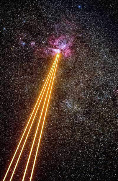 Kính viễn vọng bắn laser đến tinh vân cách 7.500 năm ánh sáng